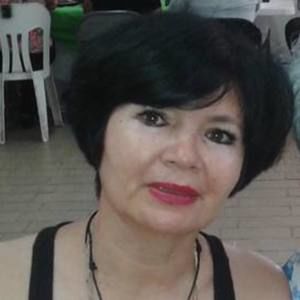 Meet your Posher, Aracely